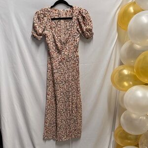 Elegant Floral Midi Dress with Puff Sleeves